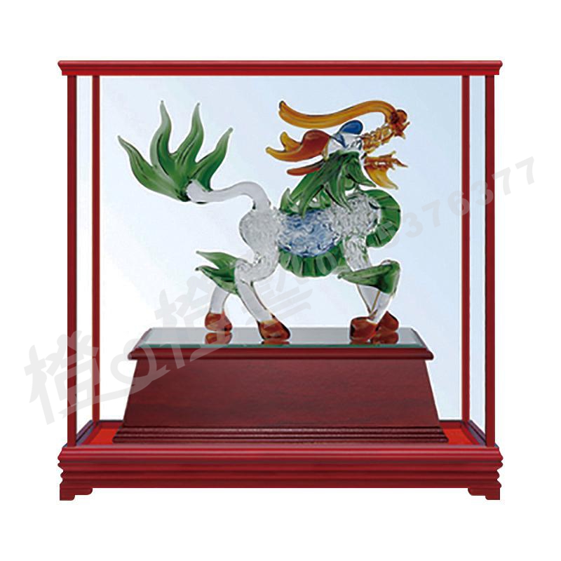 琉璃麒麟獻瑞