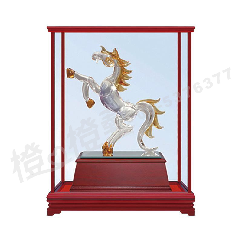 琉璃馬到成功