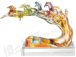 琉璃獎座「馬蹄躂躂速疾馳」-獎牌獎座獎盃藝品「退休、績優表揚、升官、榮陞」-鏤空彩色琉璃
