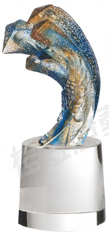 琉璃獎座「任遨翔」-獎牌獎座獎盃藝品「退休、績優表揚、升官、榮陞」-鏤空彩色琉璃